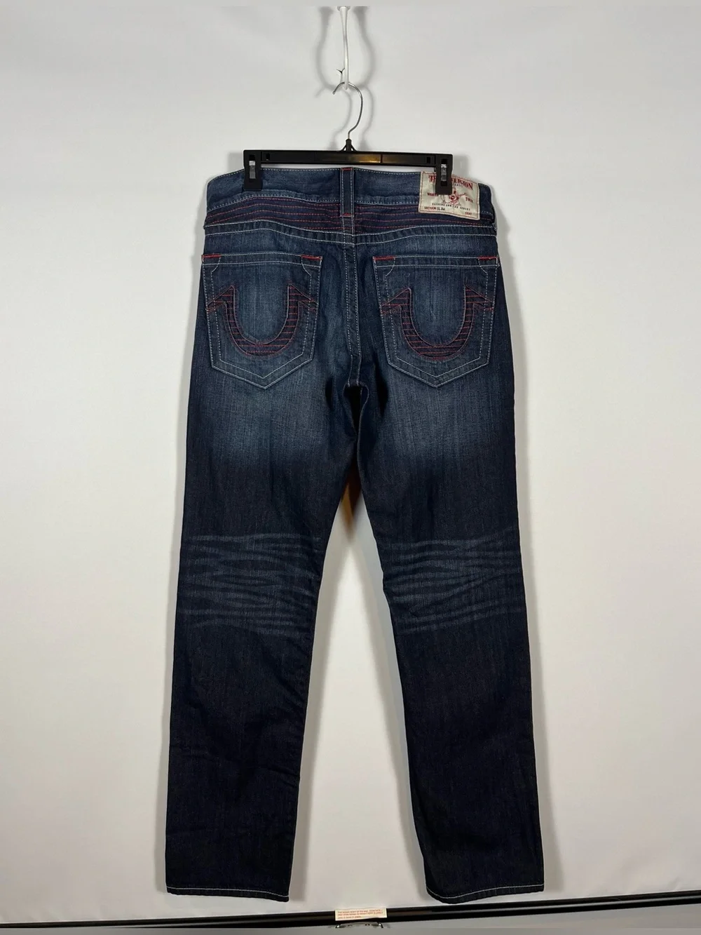 True Religion Slim Section Straight Leg Jeans Size 33 Inseam 33”
